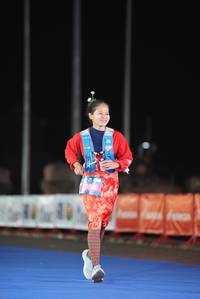 BIB: 6946
                            <button type="button" onclick="openModal(19760626)" class="btn btn-primary btn-sm float-right btn-popup" data-toggle="modal" data-target=".modal-high-quality">
                        <i class="fas fa-shopping-cart"></i> Add to Cart
                    </button>
                                            <button type="button" onclick="isThisMe(19760626, true)" class="btn btn-success btn-sm float-right btn-popup btn-isme hidden" data-toggle="tooltip" data-placement="bottom" title="นี่คือรูปของคุณใช่ไหม คลิกที่นี่เพื่อเอาเข้าอัลบั้ม">
                        <i class="fas fa-plus"></i> Add to album
                    </button>
                    <button type="button" onclick="isThisMe(19760626, false)" class="btn btn-warning btn-sm float-right btn-popup btn-isnotme hidden">
                        <i class="fas fa-ban"></i> Remove from album
                    </button>